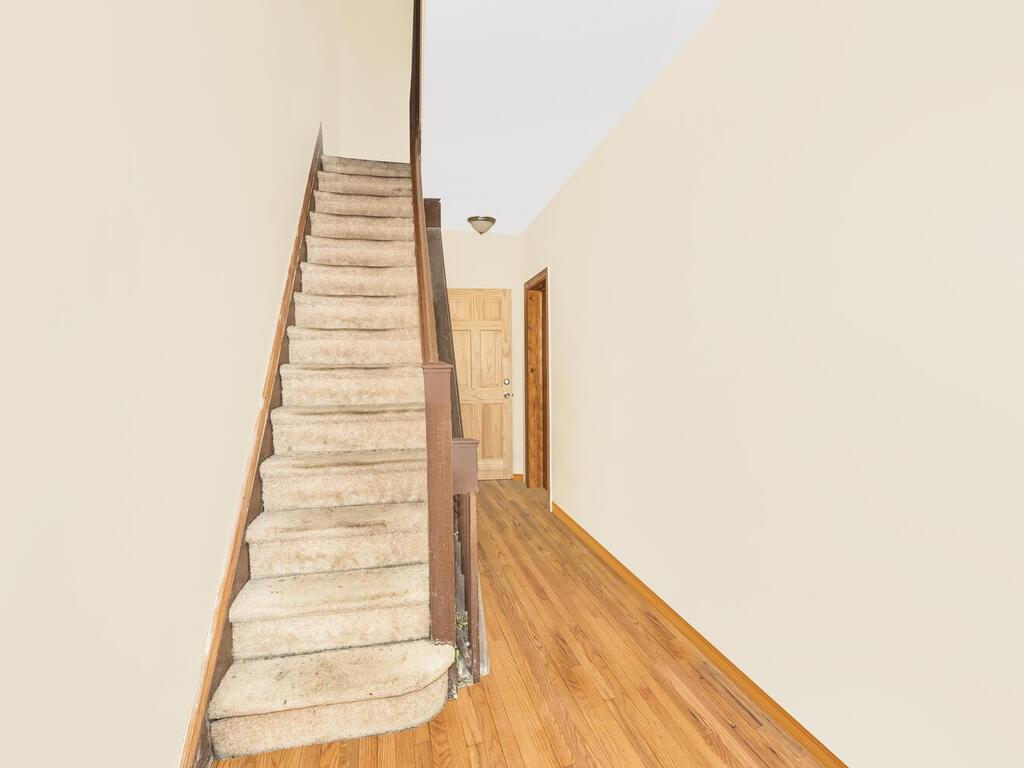 #5 photo, 1893 Longfellow Avenue, Bronx , NY 10460