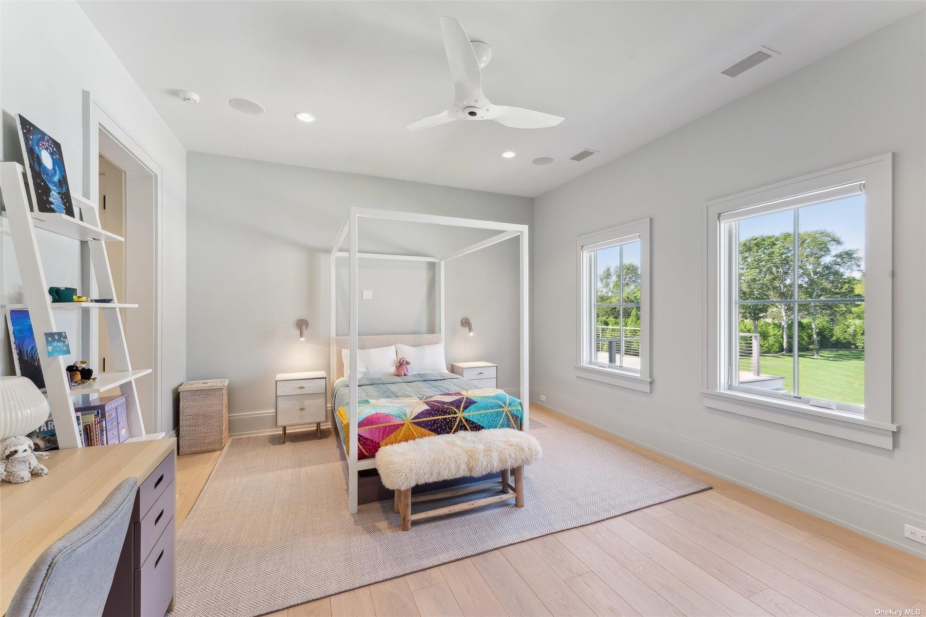 #18 photo, 53A Tanners Neck Lane, サフォーク郡 Westhampton , NY 11977