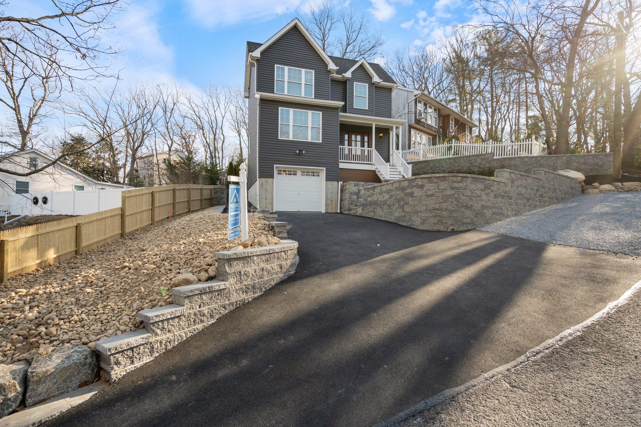 #3 photo, 15 Woodhaven Drive, サフォーク郡 Sound Beach , NY 11789