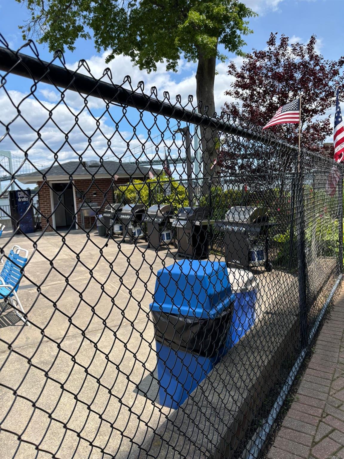 #16 photo, 162-41 Powells Cove Boulevard, クイーンズ区 Beechhurst , NY 11357