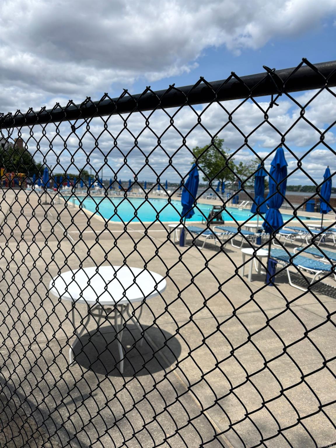 #17 photo, 162-41 Powells Cove Boulevard, クイーンズ区 Beechhurst , NY 11357