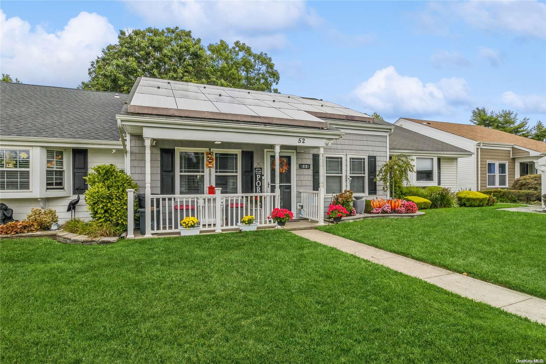 #1 photo, 52 Freedom Lane, سوفولك Coram , NY 11727