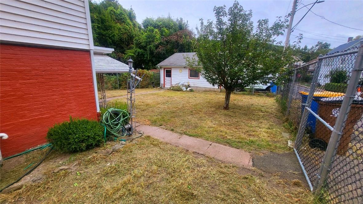 #12 photo, 48 First Avenue, 纽约州 Kingston , NY 12401