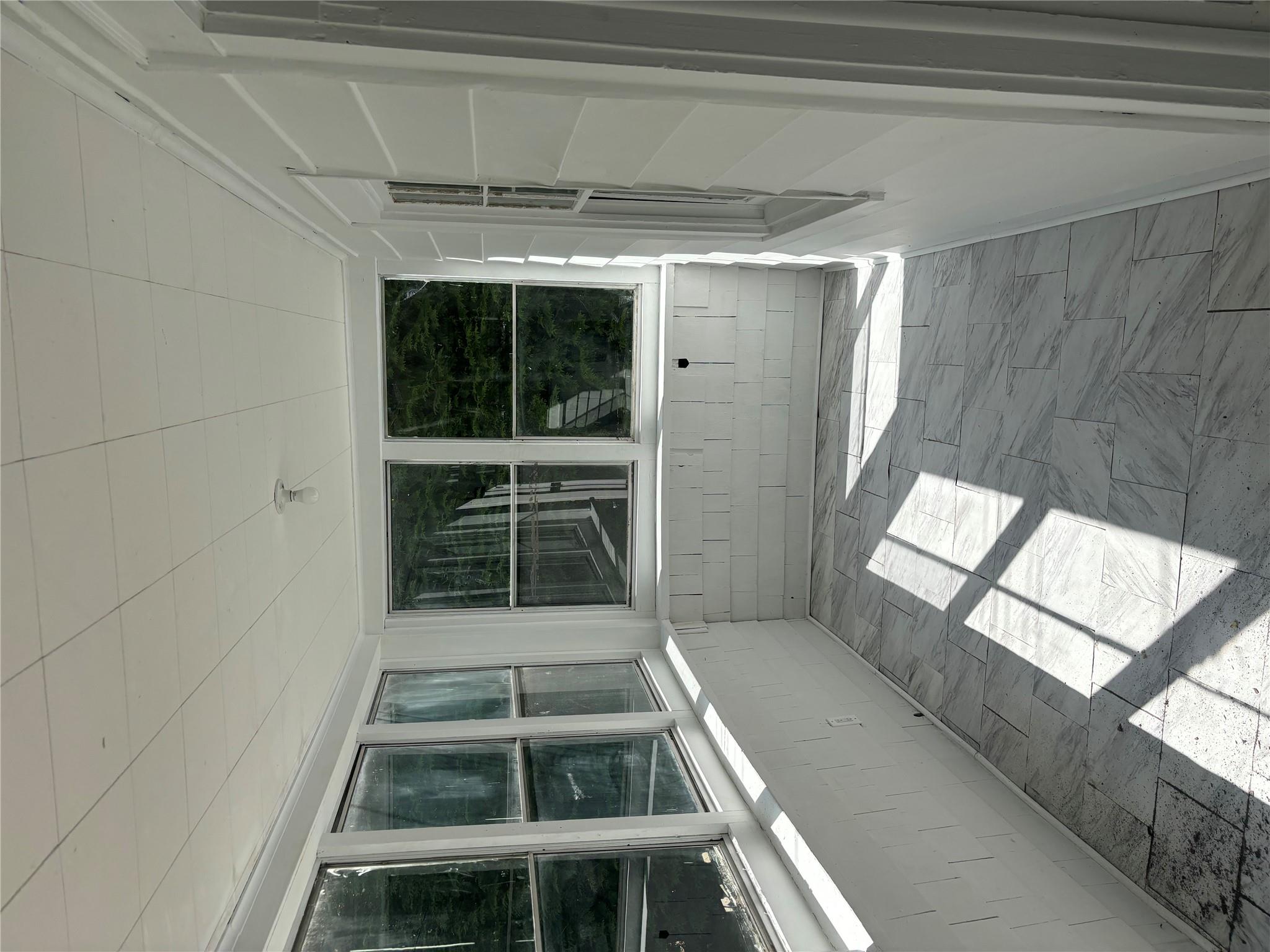 #10 photo, 39 Halsey Avenue, サフォーク郡 Southampton , NY 11968