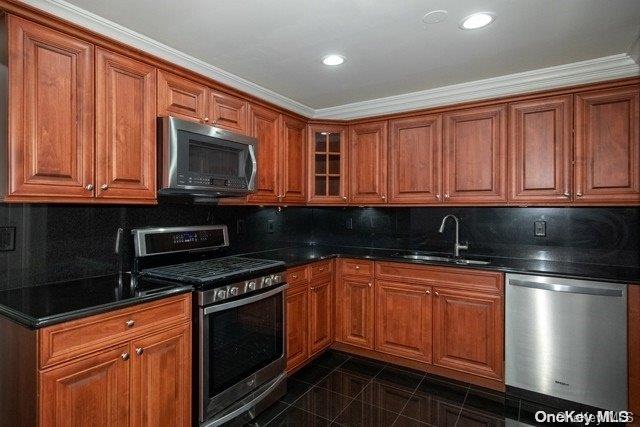 #3 photo, 120 Overlook Drive, サフォーク郡 Farmingville , NY 11738