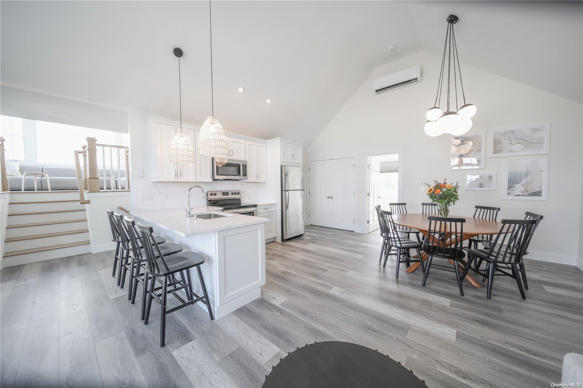 #4 photo, 100 E Lighthouse Walk, サフォーク郡 Kismet , NY 11706