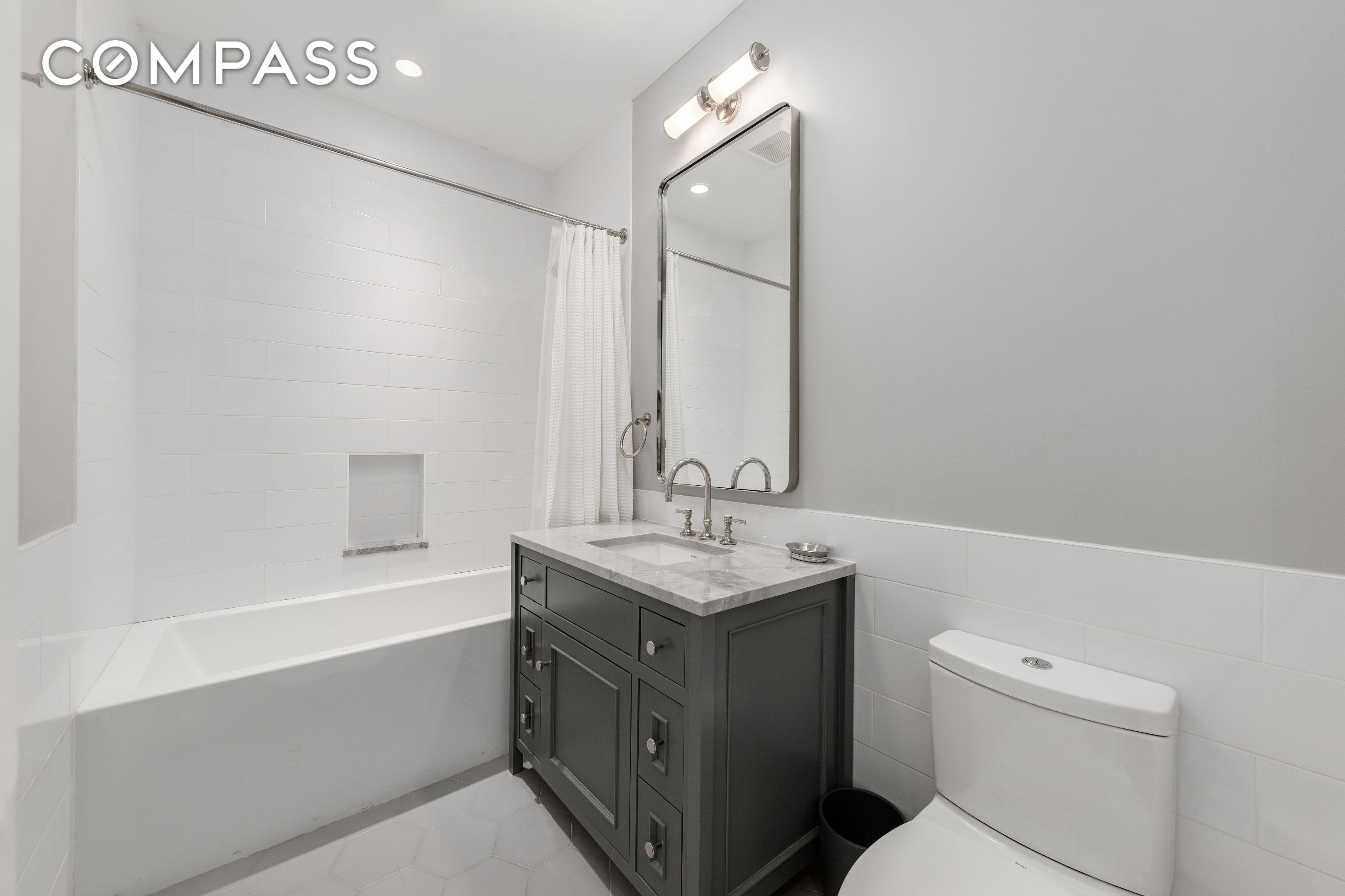 #12 photo, 110 W 81st Street, マンハッタン Upper West Side , NY 10024