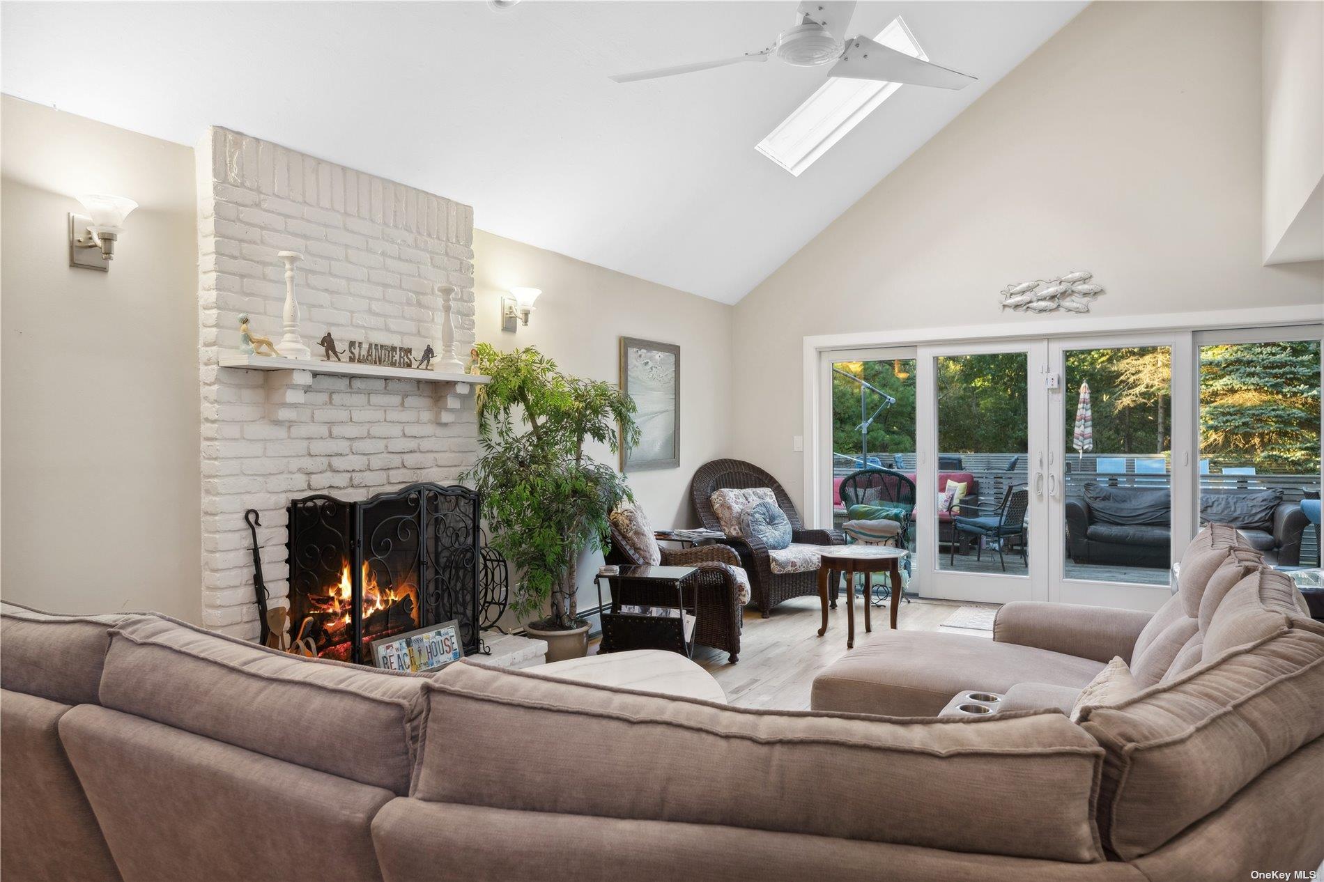 #13 photo, 25 Blue Jay Way, サフォーク郡 East Hampton , NY 11937