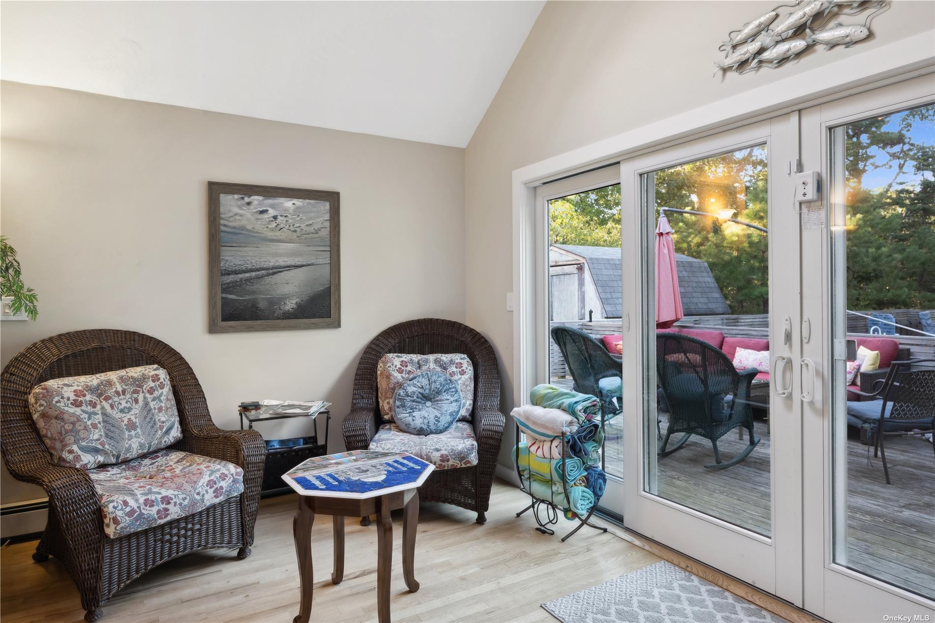 #17 photo, 25 Blue Jay Way, サフォーク郡 East Hampton , NY 11937