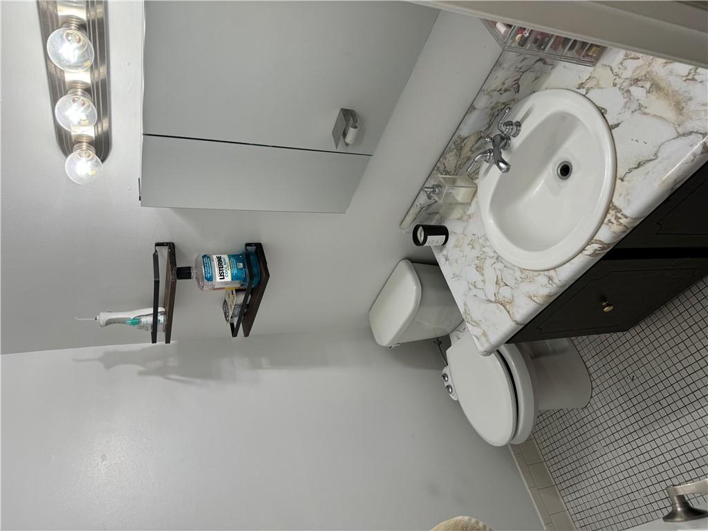 #18 photo, 89 New Holland Village, Nanuet , NY 10954