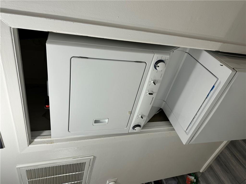 #20 photo, 89 New Holland Village, Nanuet , NY 10954