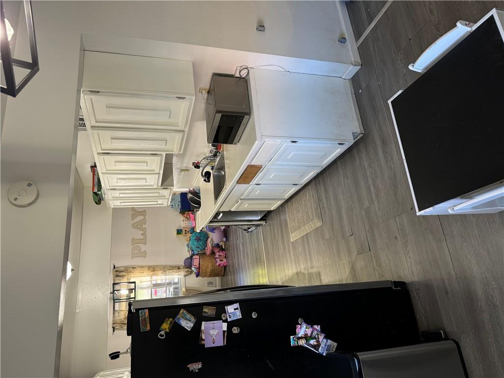 #4 photo, 89 New Holland Village, Nanuet , NY 10954