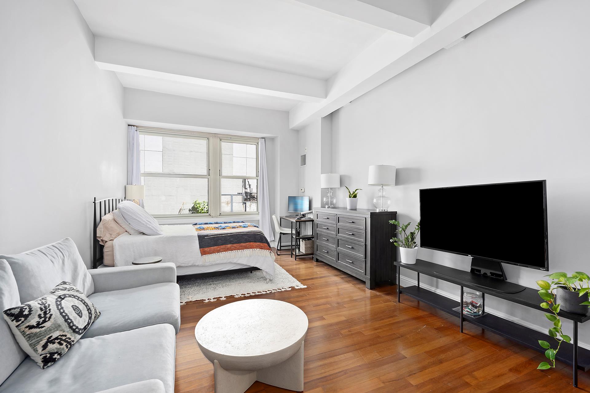 #1 photo, 88 GREENWICH Street, Financial District , NY 10006