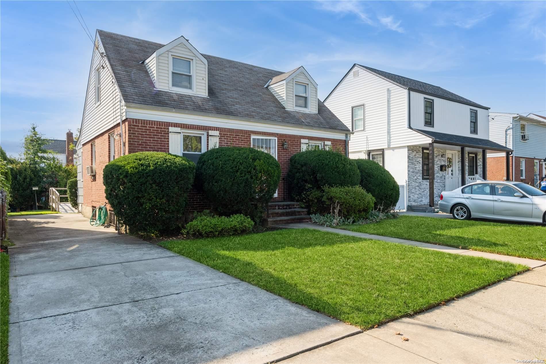 #1 photo, 379 White Road, 长岛 Mineola , NY 11501