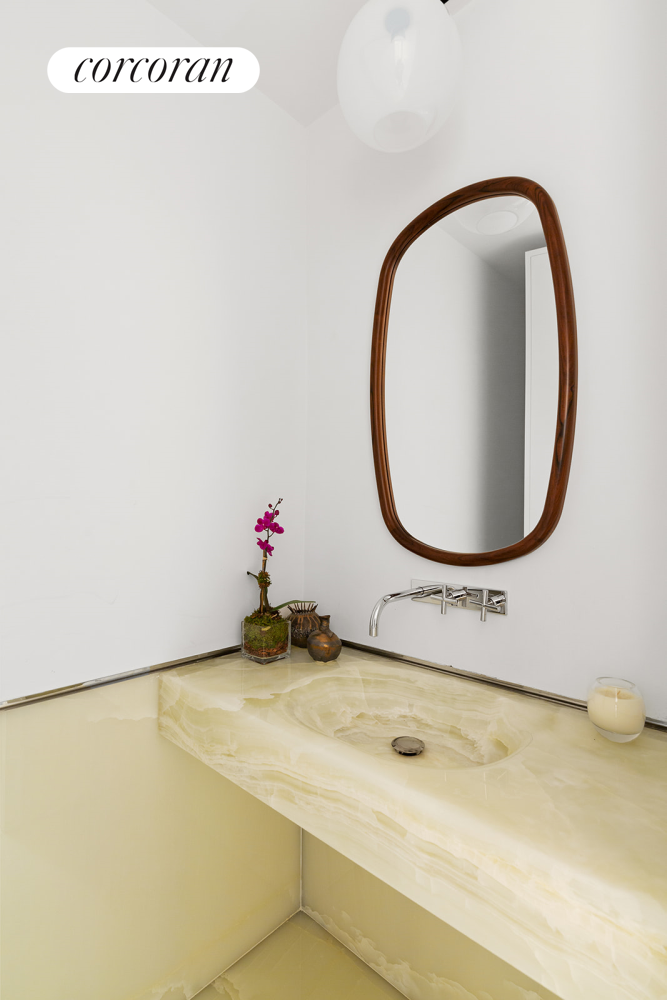 #10 photo, 60 E 86TH Street, マンハッタン Upper East Side , NY 10028