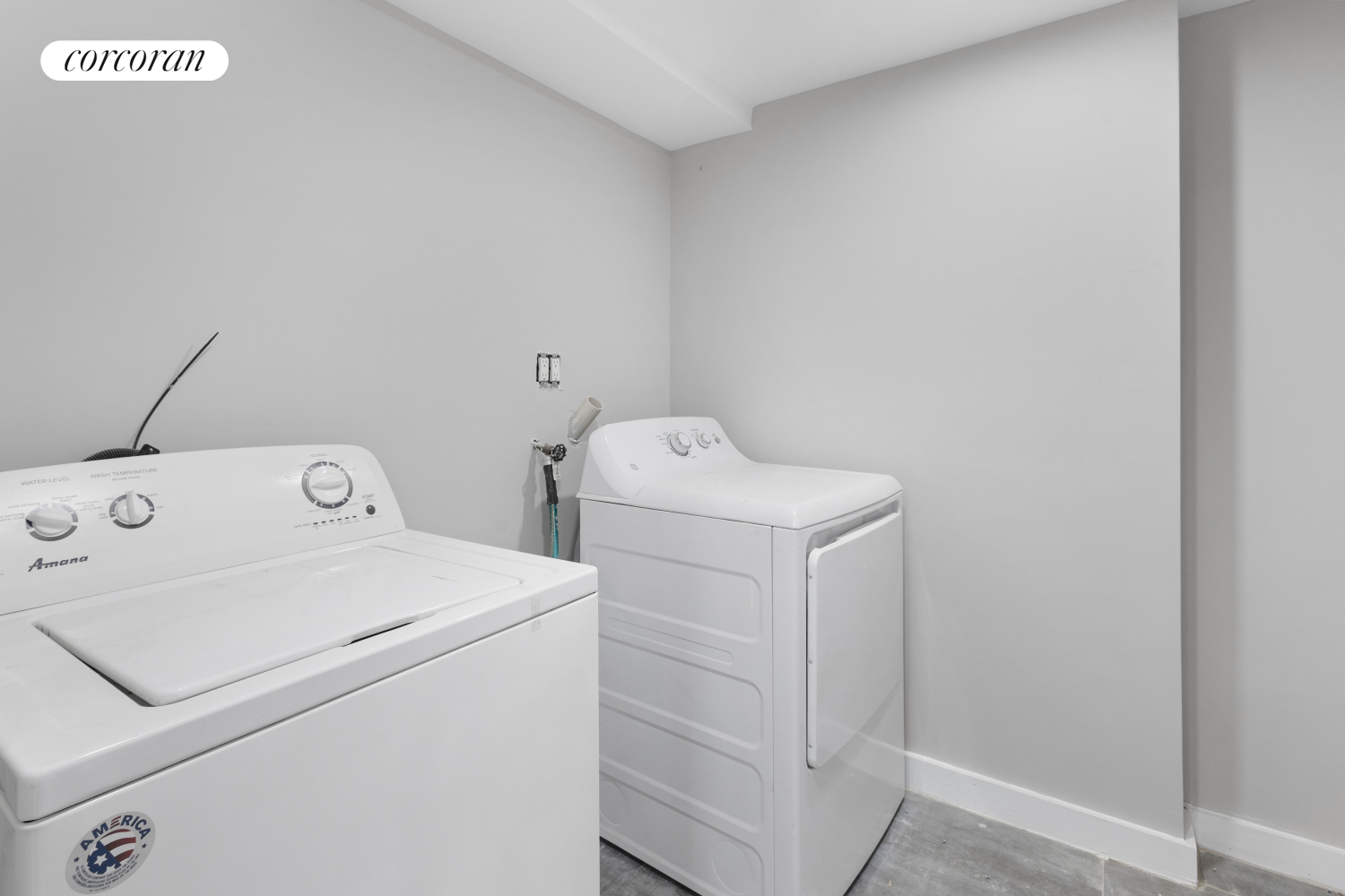 #16 photo, 818 Mac Donough Street, ブルックリン区 Ocean Hill , NY 11233