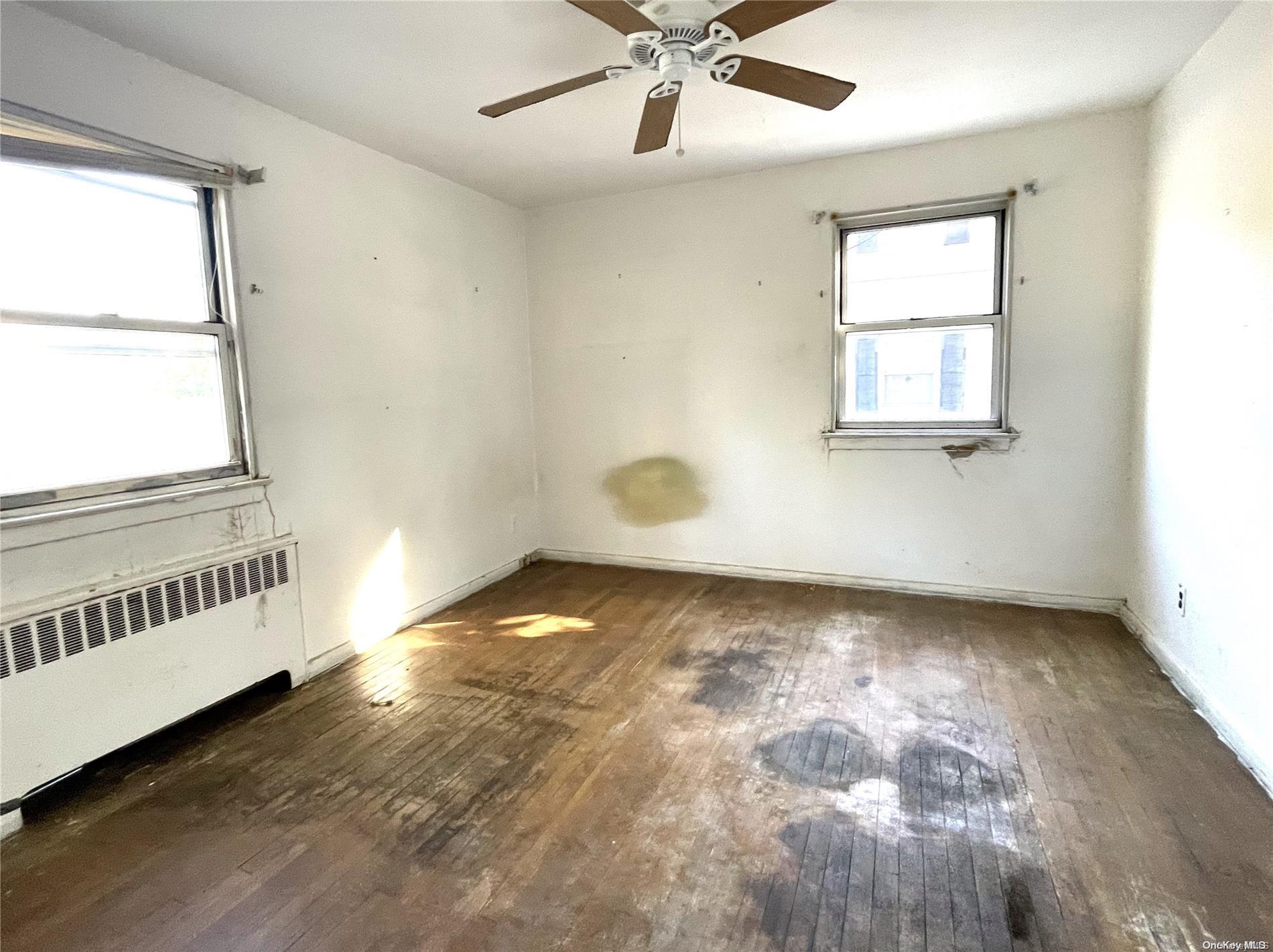 #12 photo, 81-51 Langdale Street, クイーンズ区 New Hyde Park , NY 11040