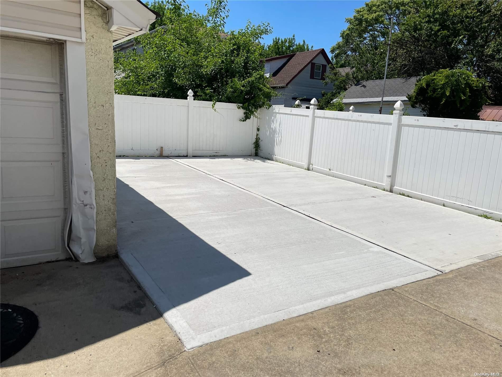 #4 photo, 140-22 171st Street, Jamaica , NY 11434