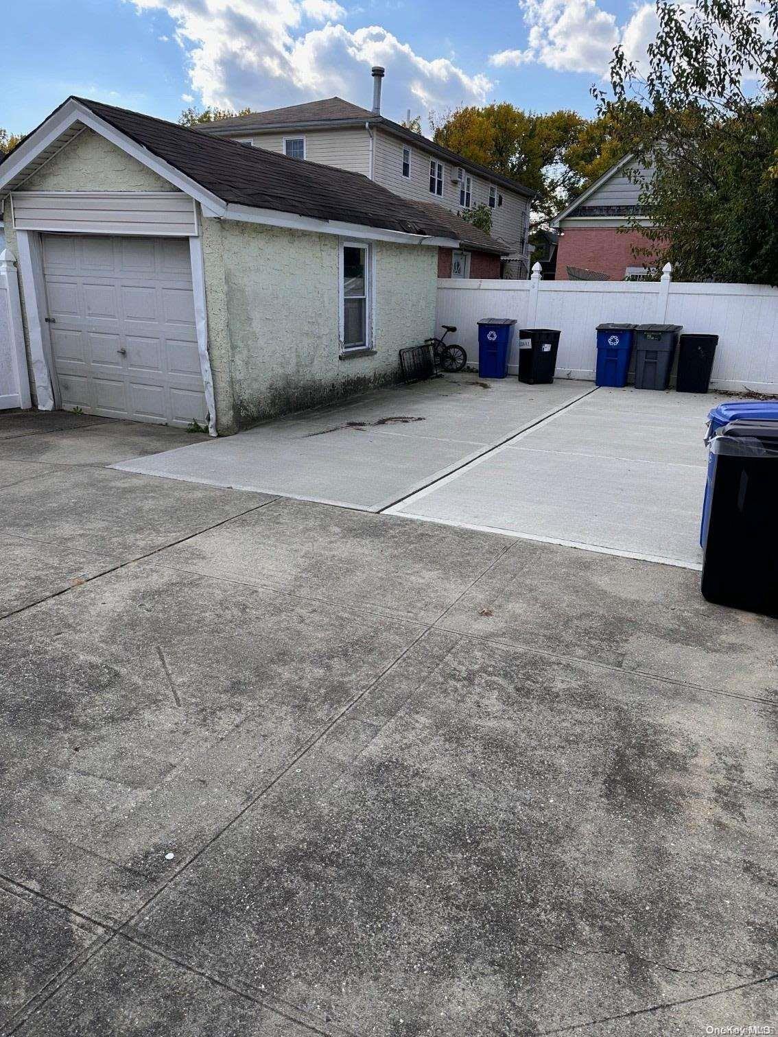 #5 photo, 140-22 171st Street, Jamaica , NY 11434