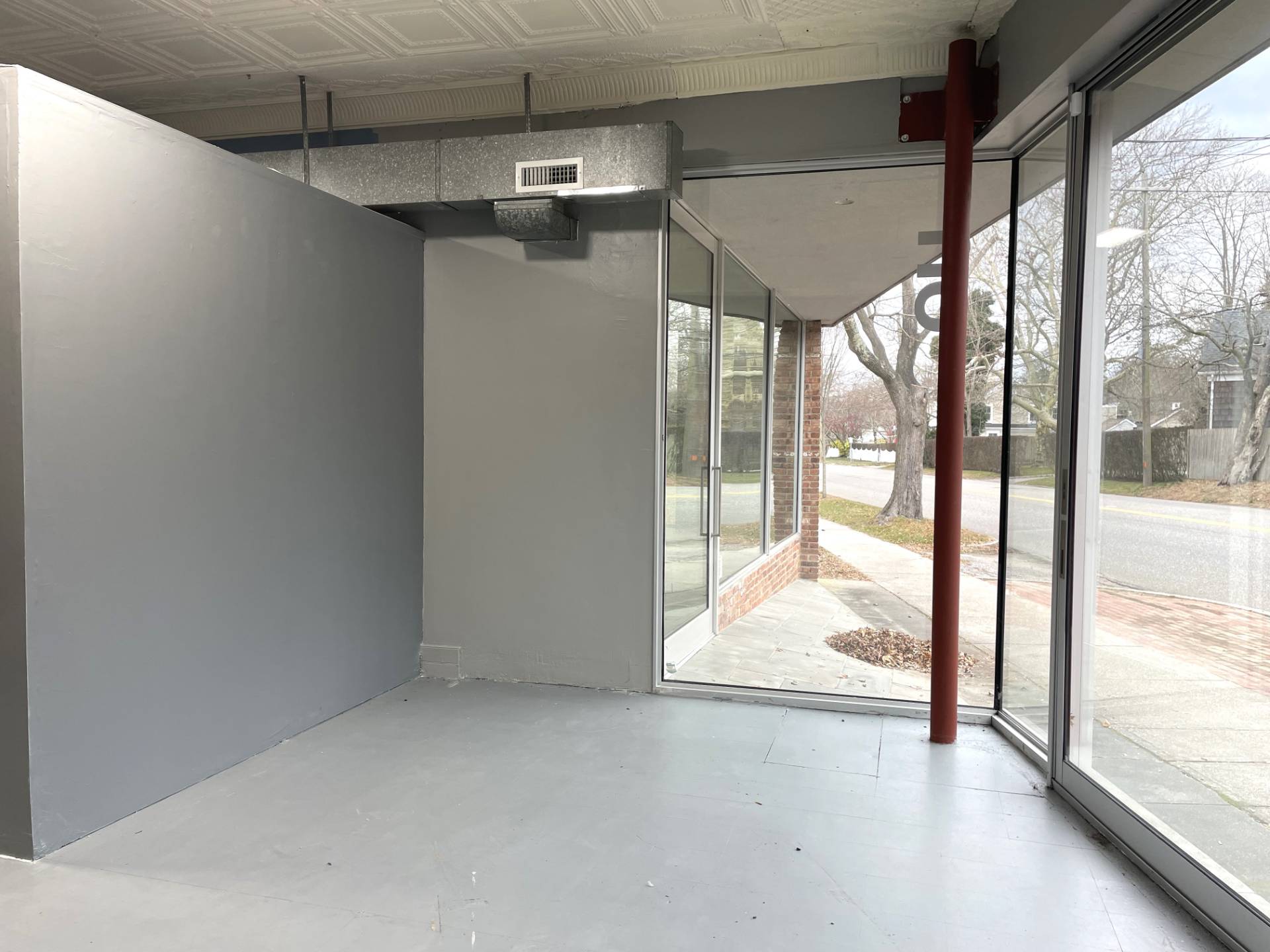 #12 photo, 25 North Sea Road, Southampton , NY 11968