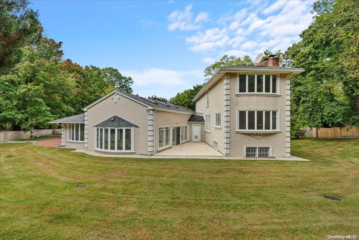 #18 photo, 6820 N Hempstead Turnpike, ナッソー郡 Oyster Bay Cove , NY 11771