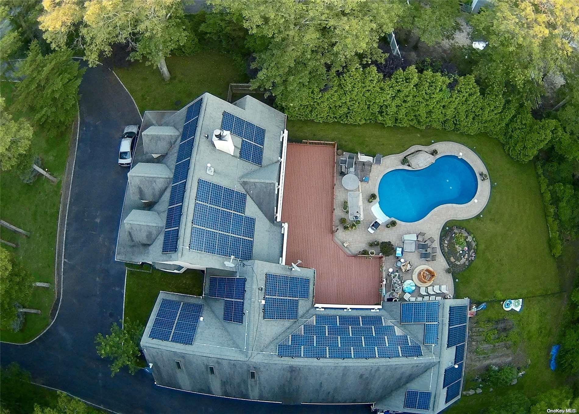 #2 photo, 116 Raynor Road, Ridge , NY 11961