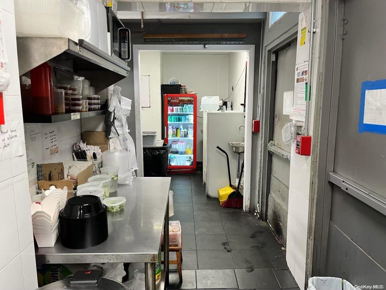 #10 photo, 1241 Broadway, ナッソー郡 Hewlett , NY 11557