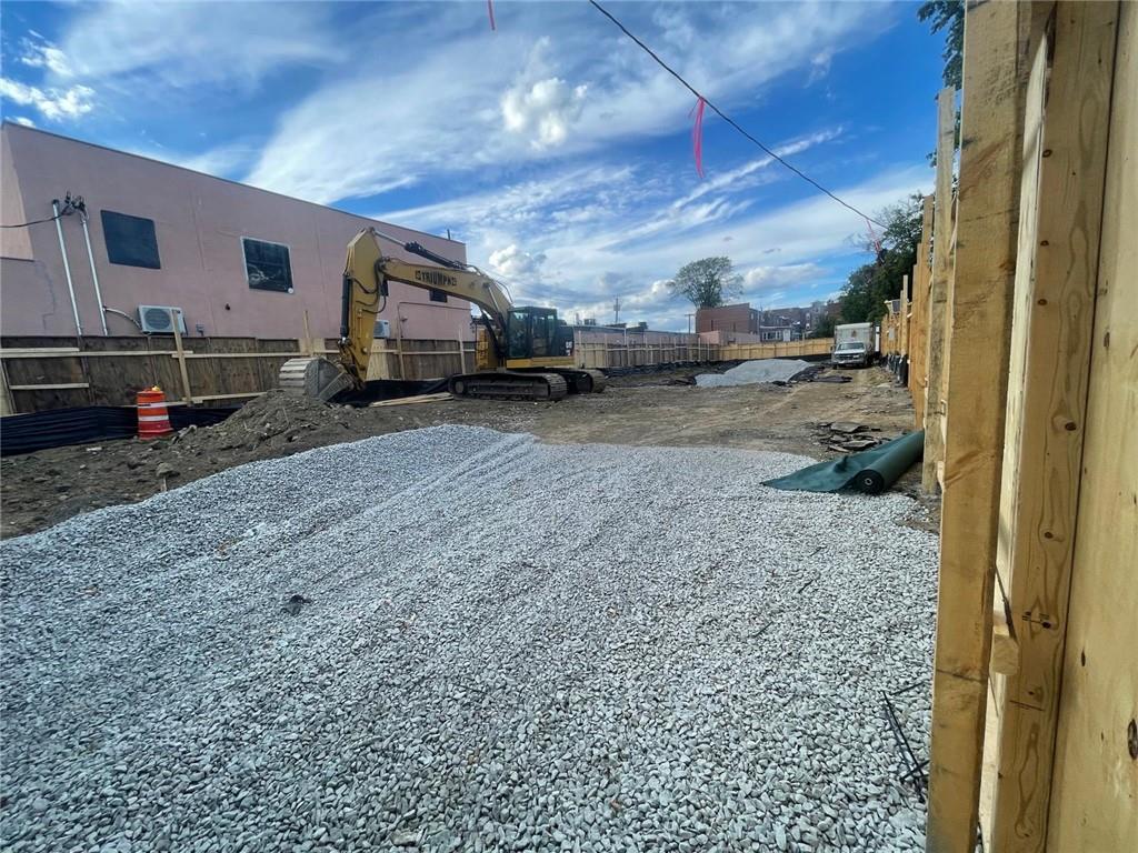 #6 photo, 210-214-218-220-226 white plains road, ブロンクス区 Bronx , NY 10473