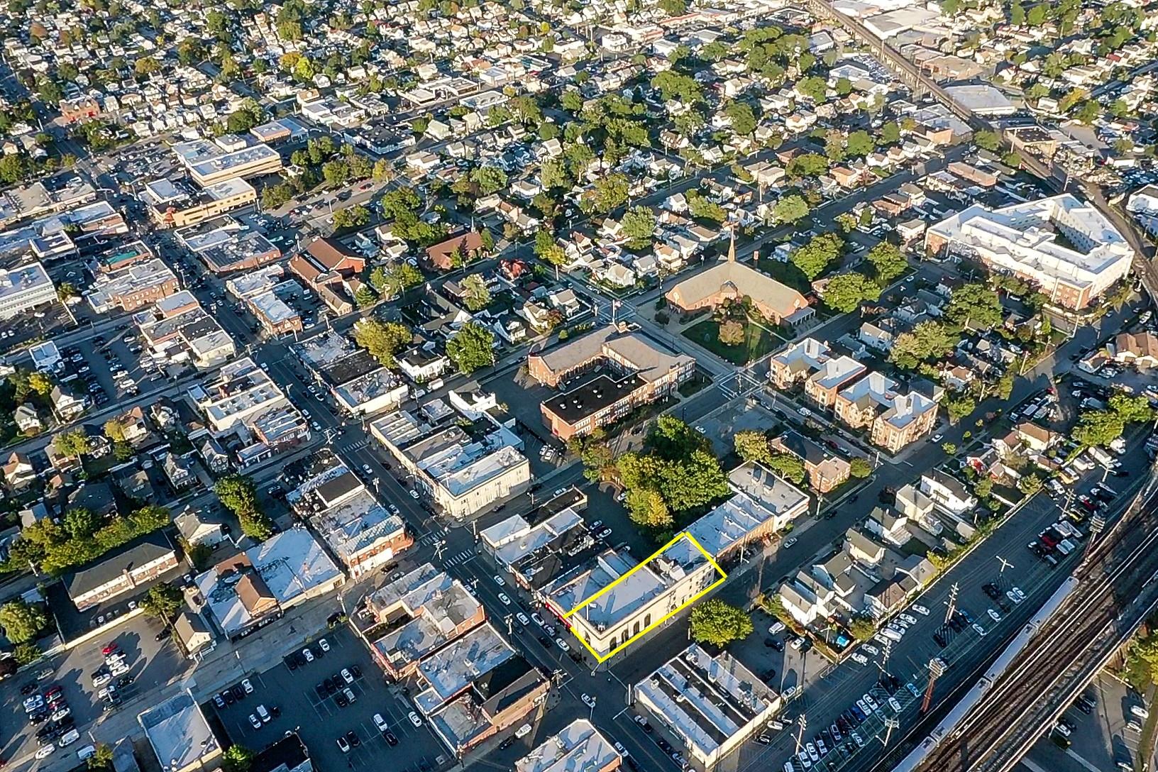 #3 photo, 235 Rockaway Avenue, Valley Stream , NY 11580