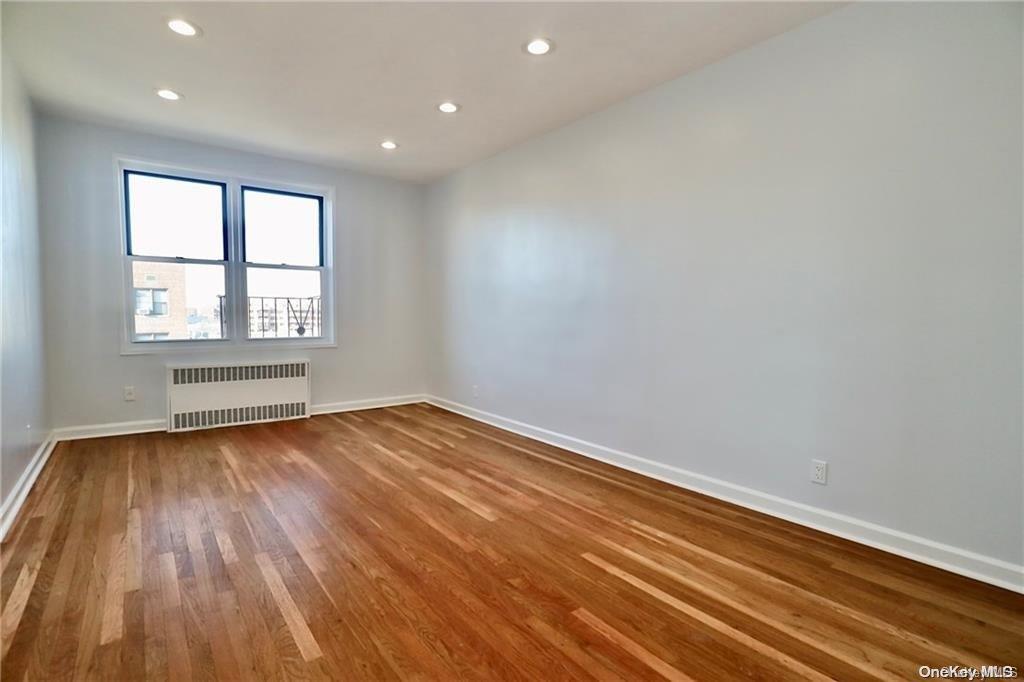 #2 photo, 3025 Ocean Avenue, ブルックリン区 Brooklyn , NY 11235