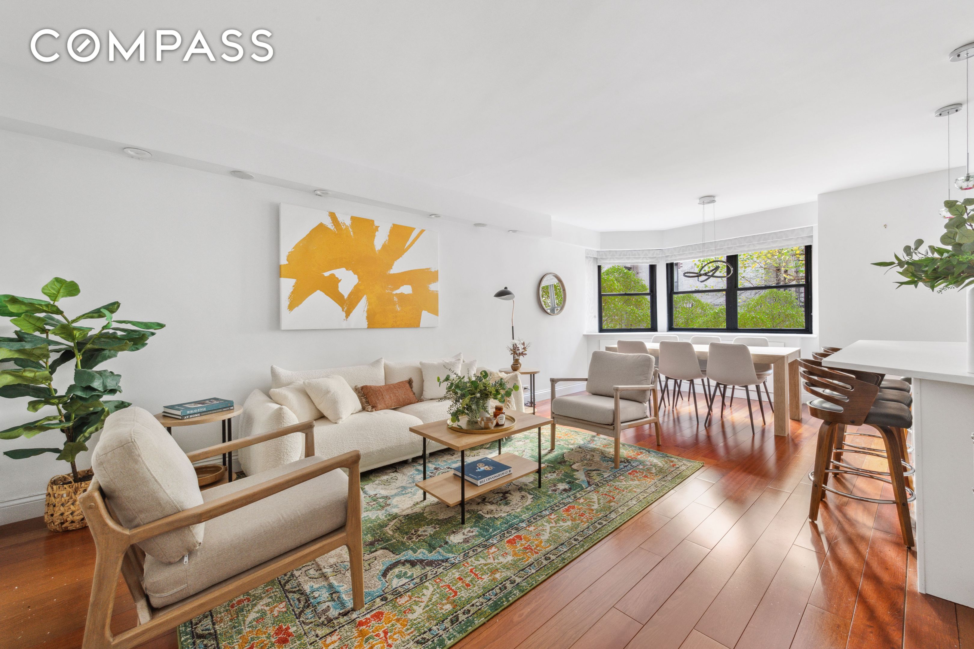 #1 photo, 176 E 77th Street, Upper East Side , NY 10075