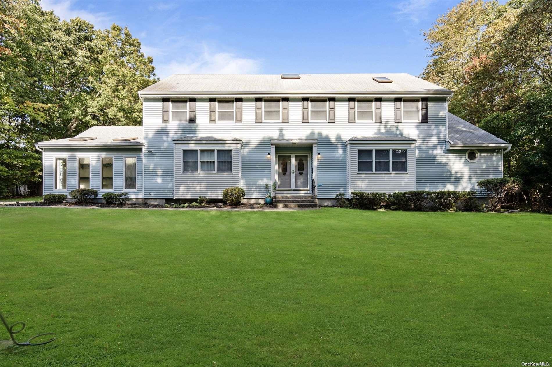 #1 photo, 11 Locust Avenue, 롱 아일랜드 Setauket , NY 11733