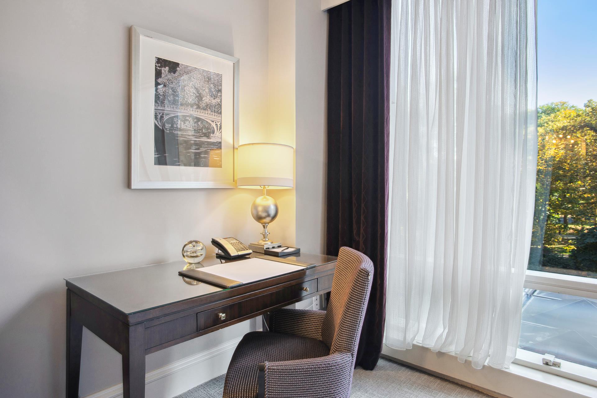 #8 photo, 1 CENTRAL Park W, マンハッタン Lincoln Square , NY 10023