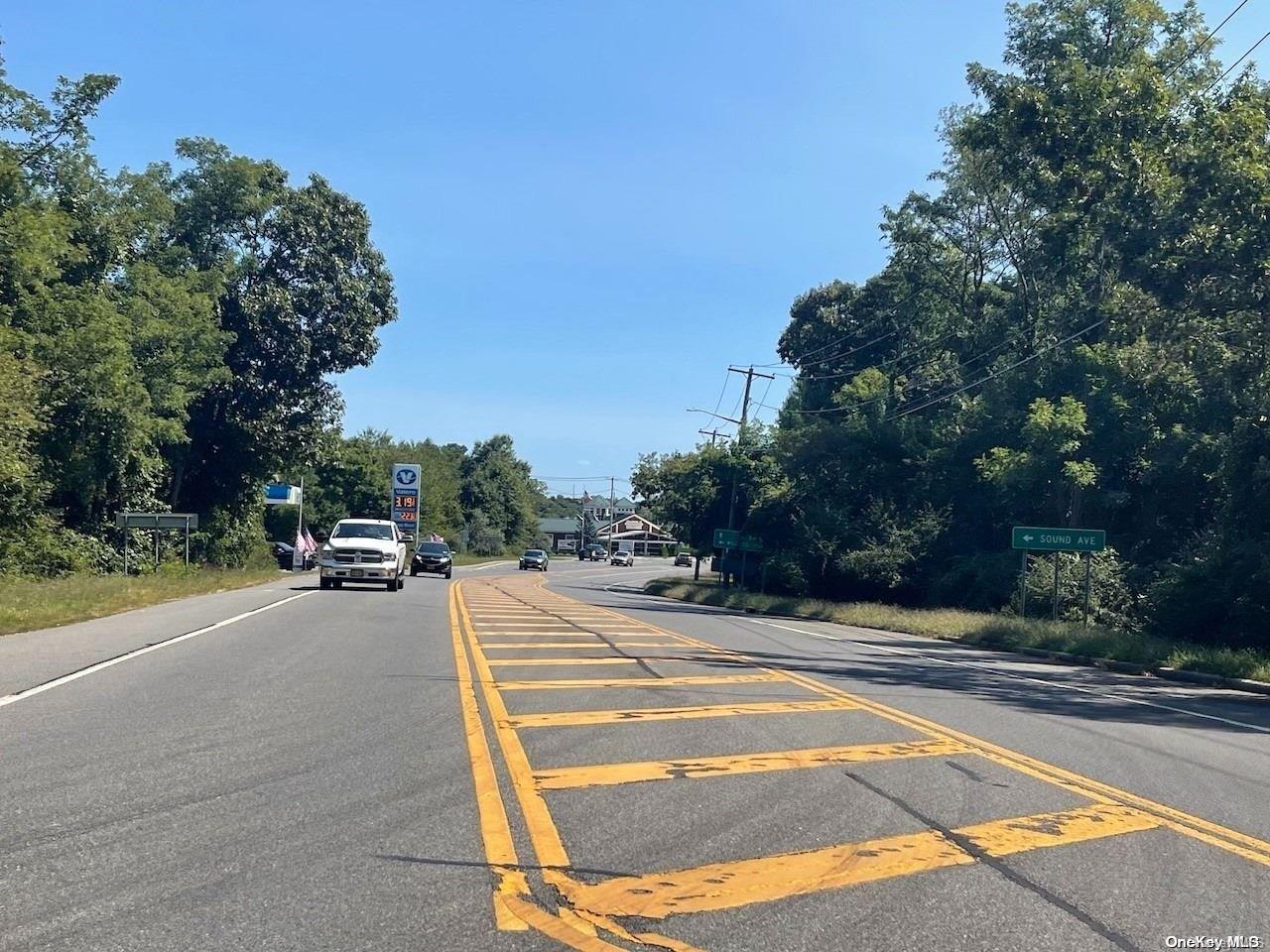 #10 photo, Rt-25A, サフォーク郡 Wading River , NY 11792