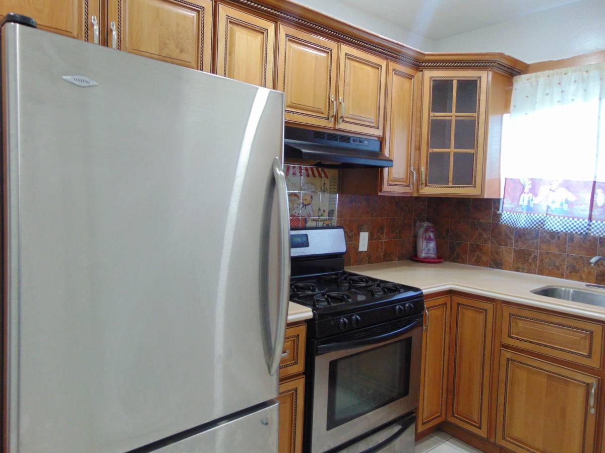 #6 photo, 18904 114th Road, St. Albans , NY 11412