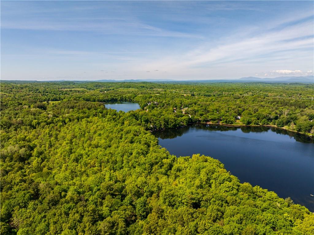 #5 photo, 15 Snyderville, Elizaville , NY 12523