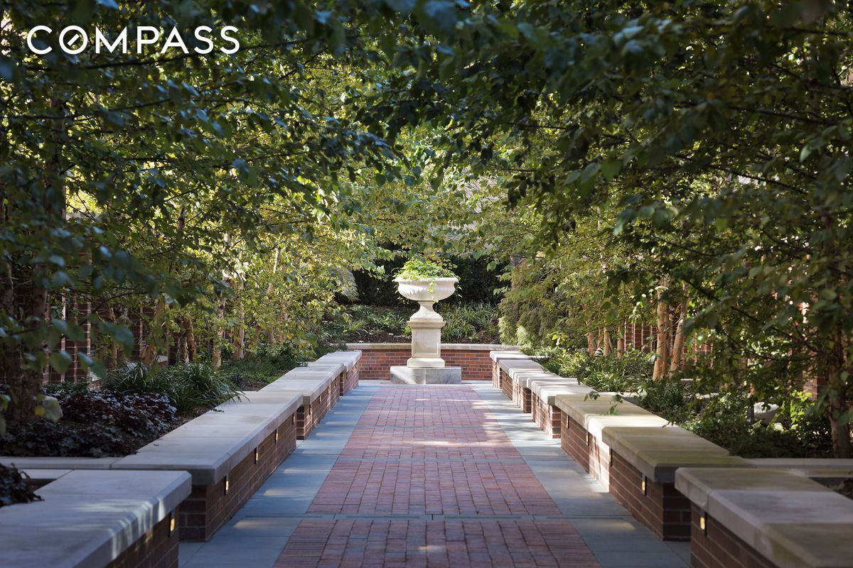 #17 photo, 150 W 12th Street, マンハッタン West Village , NY 10011