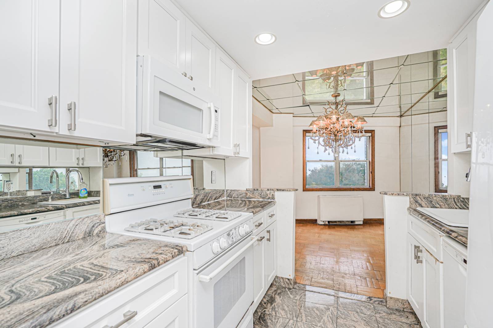 #6 photo, 8901 Shore Road, #7D, ブルックリン区 Fort Hamilton , NY 11209