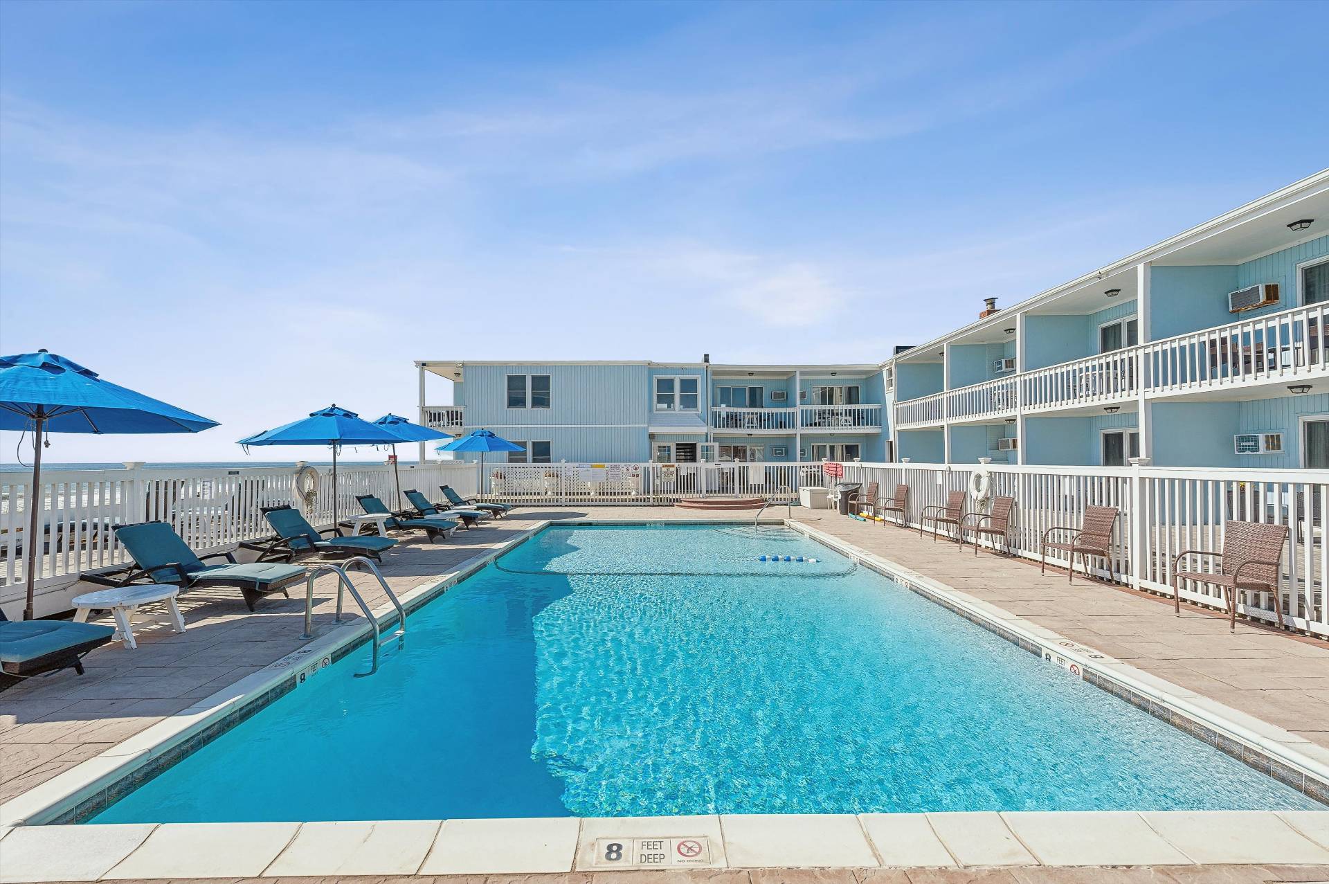 #11 photo, 84 South Emerson Avenue, מחוז סאפוק Montauk , NY 11954