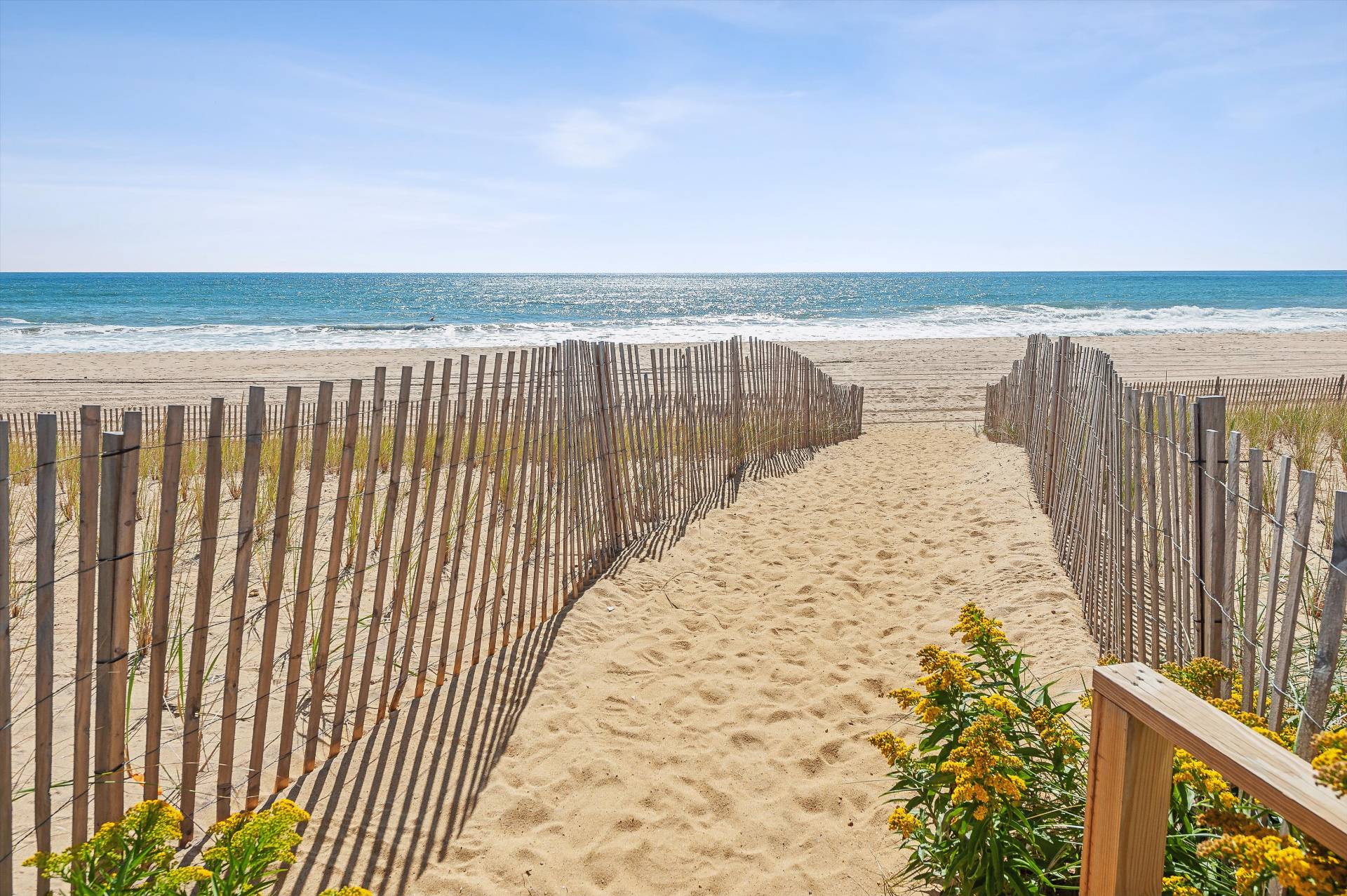 #21 photo, 84 South Emerson Avenue, מחוז סאפוק Montauk , NY 11954