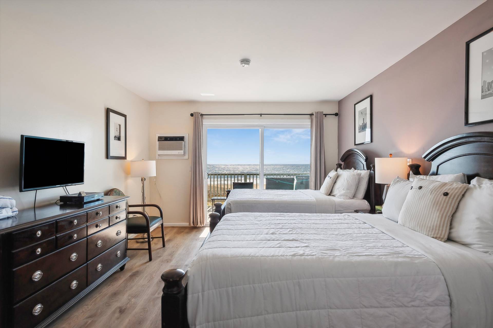 #34 photo, 84 South Emerson Avenue, מחוז סאפוק Montauk , NY 11954