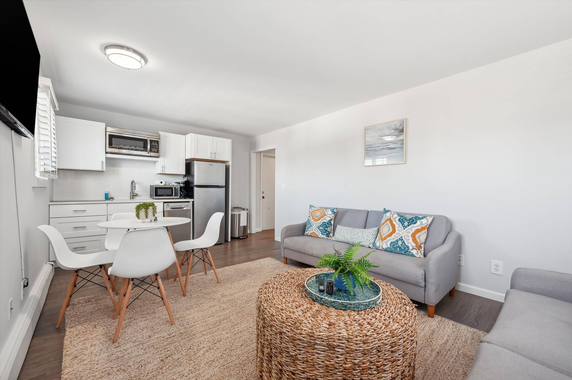 #37 photo, 84 South Emerson Avenue, Montauk , NY 11954