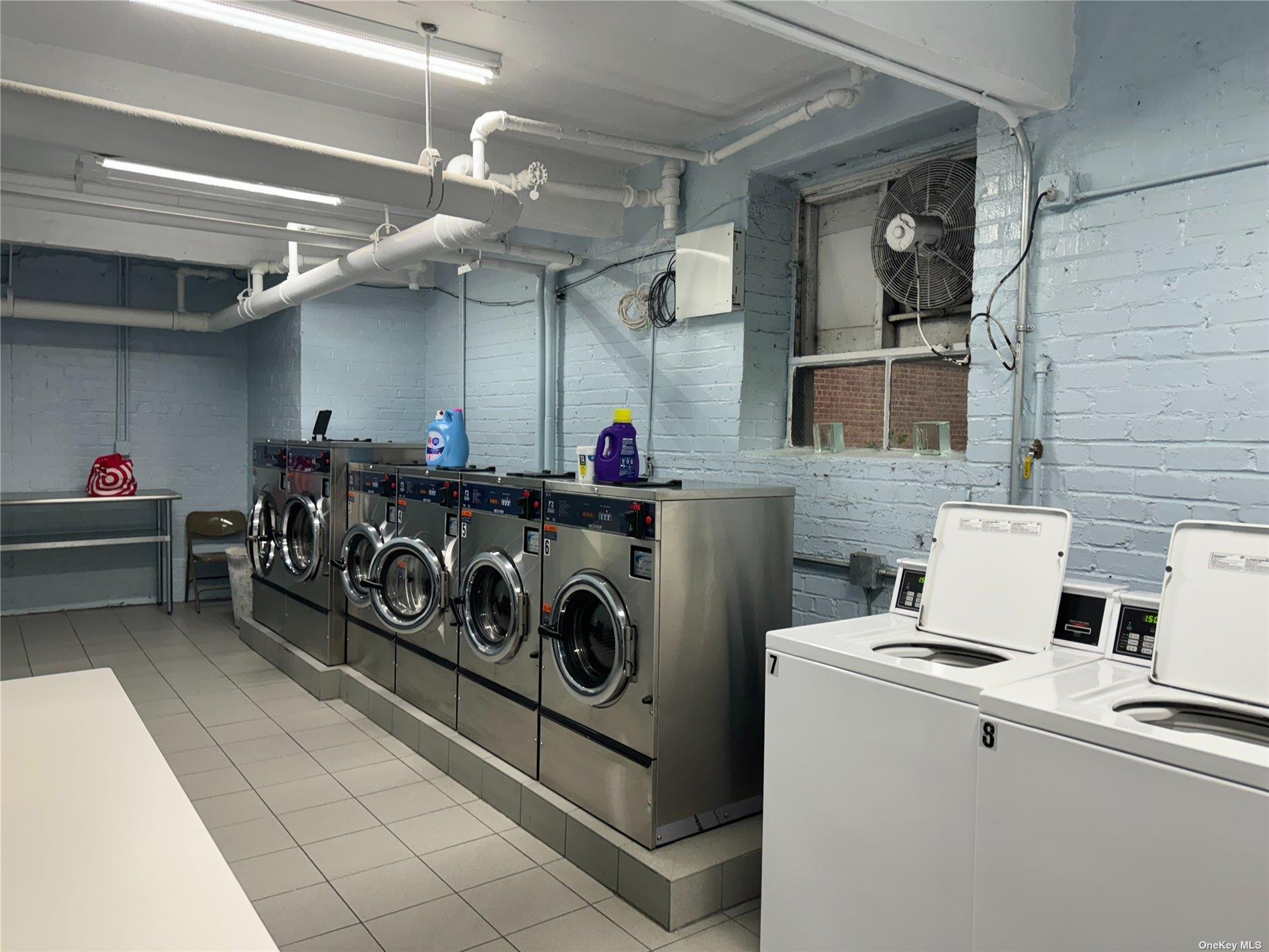 #12 photo, 33-07 91st Street, クイーンズ区 Jackson Heights , NY 11372