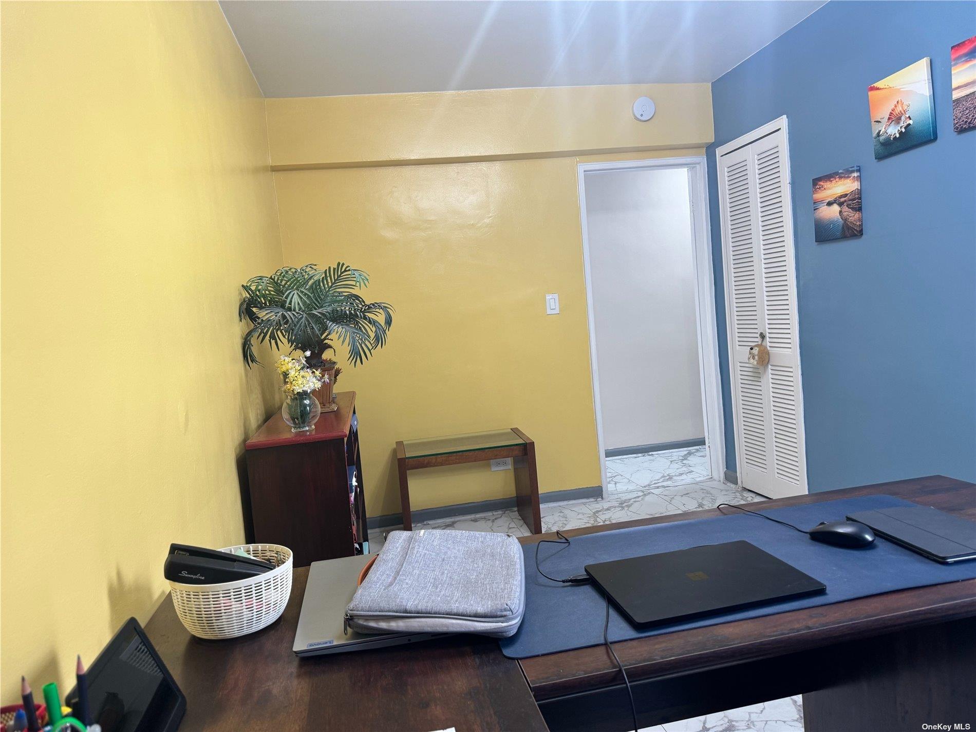 #9 photo, 33-07 91st Street, クイーンズ区 Jackson Heights , NY 11372