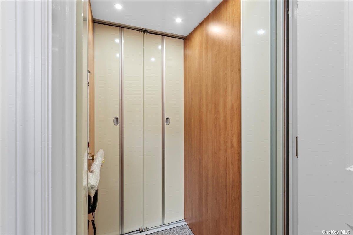 #13 photo, 35 Steven Circle, サフォーク郡 Dix Hills , NY 11746