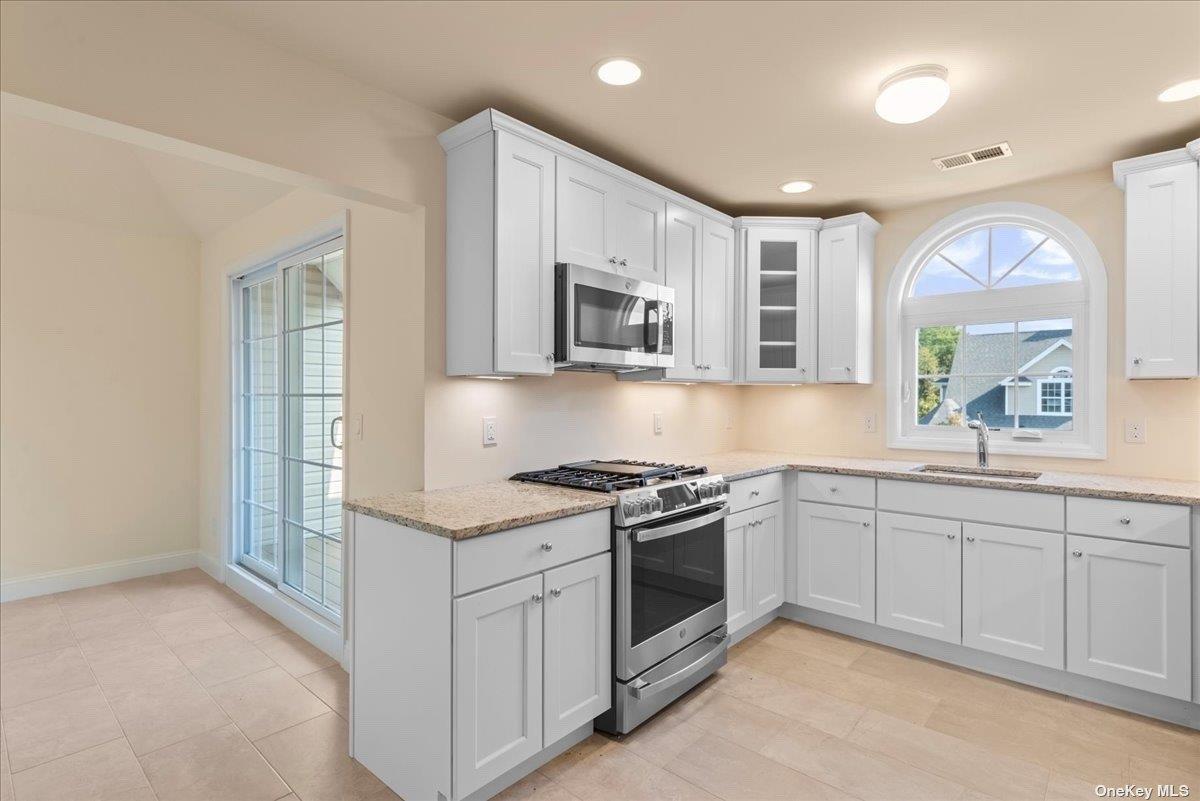 #3 photo, 35 Steven Circle, サフォーク郡 Dix Hills , NY 11746