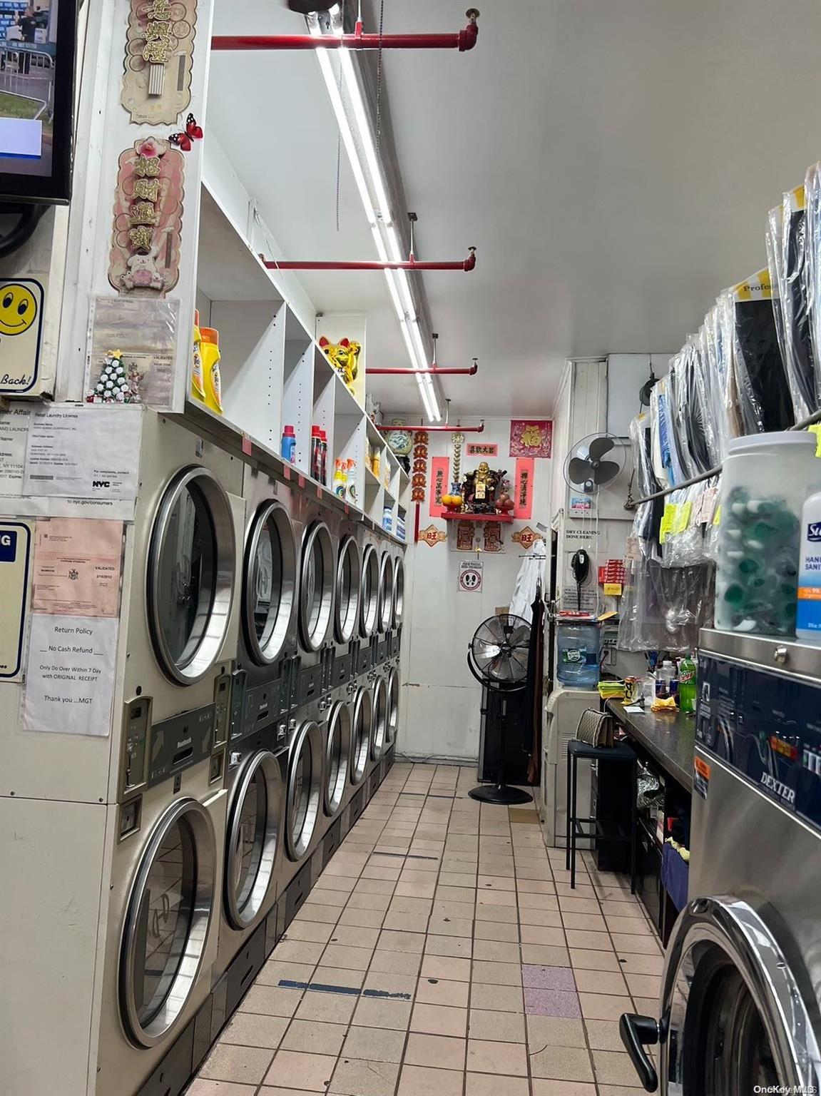 #4 photo, 43-45 41 Street, クイーンズ区 Sunnyside , NY 11104