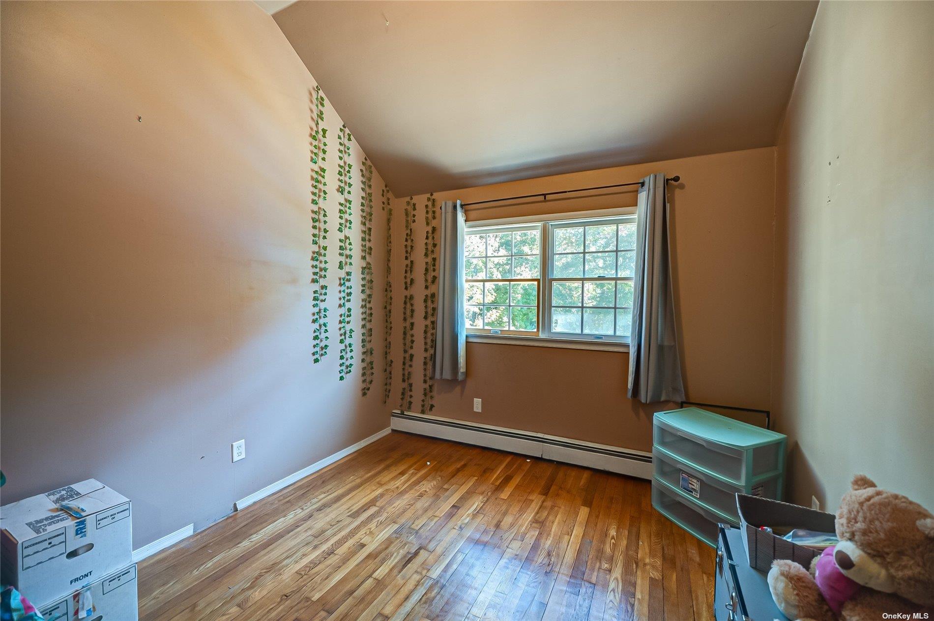 #17 photo, 43 Hollins Lane, サフォーク郡 East Islip , NY 11730