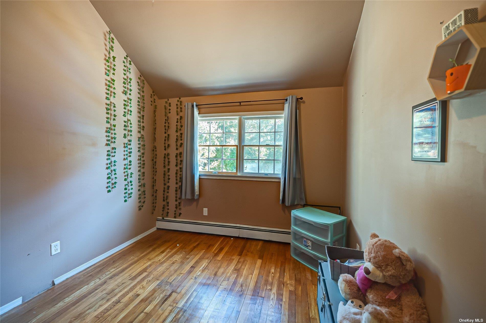 #18 photo, 43 Hollins Lane, サフォーク郡 East Islip , NY 11730