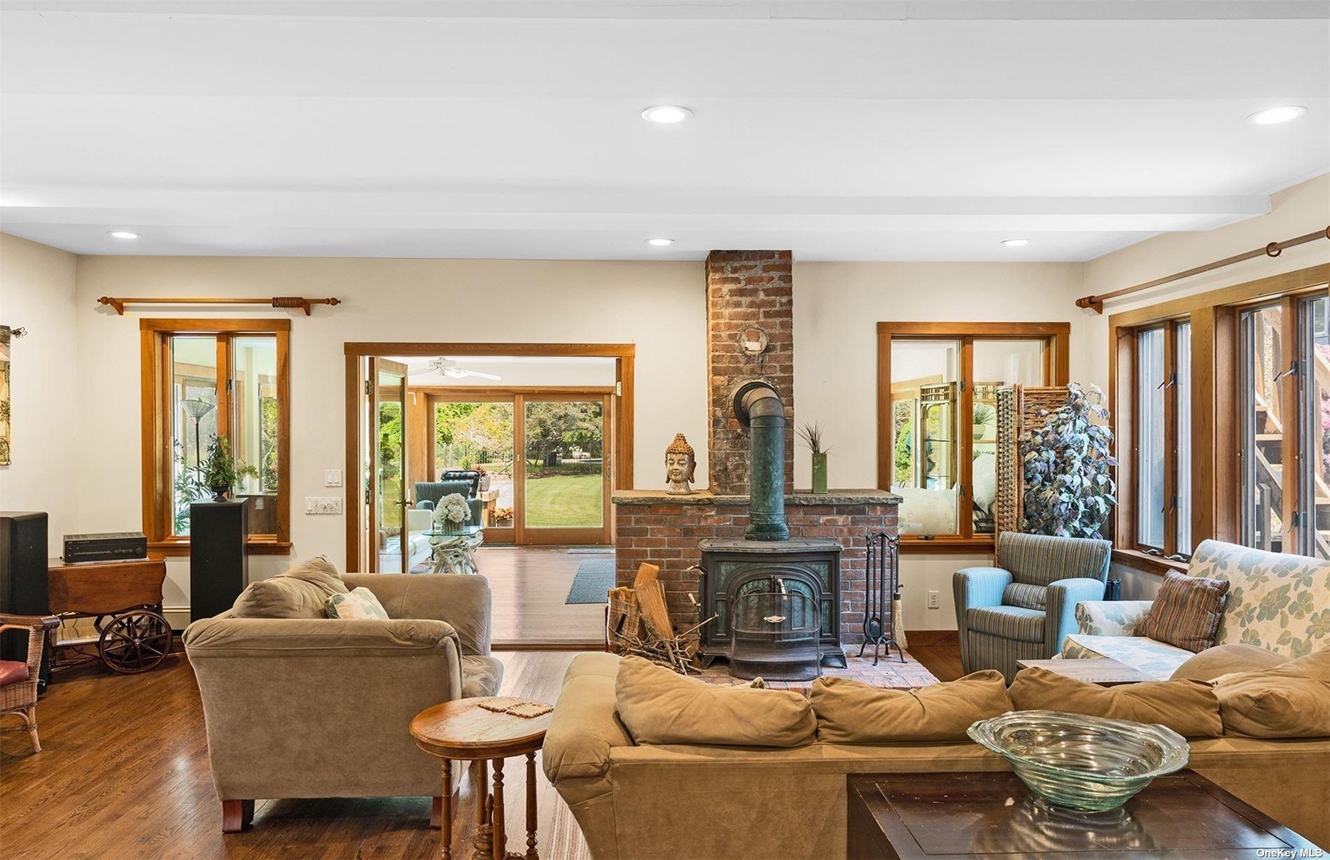 #12 photo, 61 Lower 7 Ponds Road, サフォーク郡 Water Mill , NY 11976